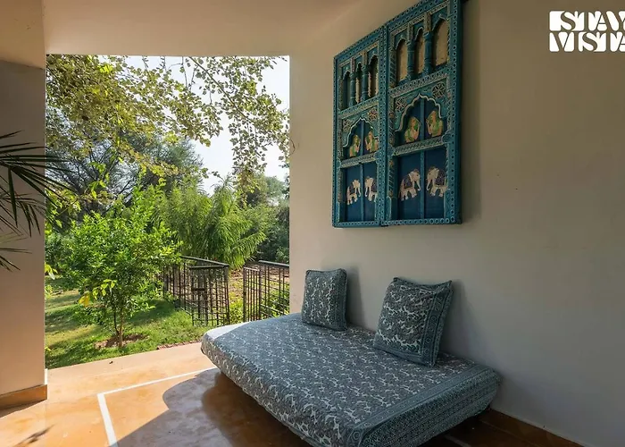 Stayvista'S Nature Ville - City Escape With Terrace-Balconies With View, Lawn & Gazebo