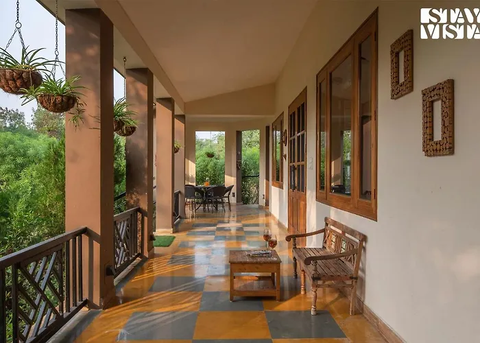 Stayvista'S Wildwood Canopy - Forest-View, Pet-Friendly Villa With Lawn & Indoor-Outdoor Games