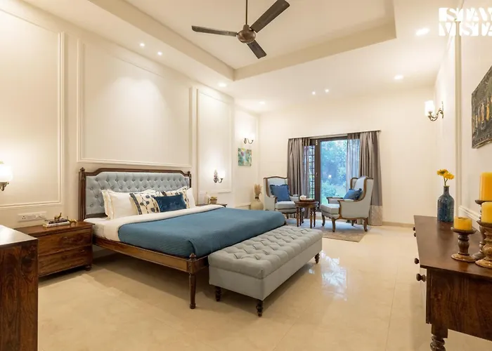 Stayvista At Morbaugh Palace- Outdoor Pool, Wifi & Bbq